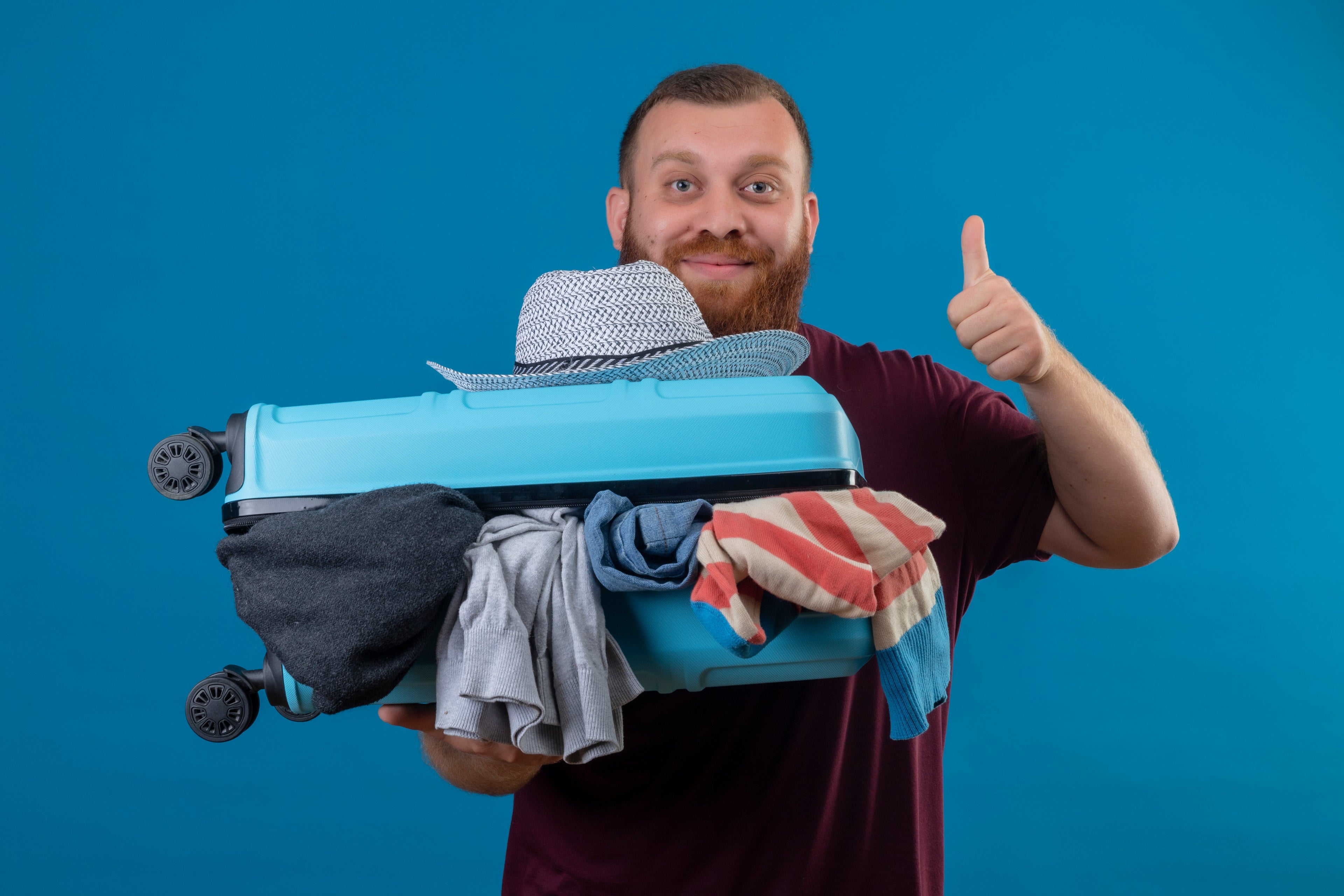 Traveling Smart: Packing Tips for Different Climates FLOWZOOM